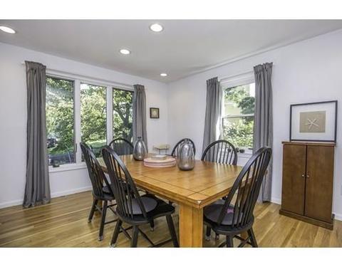 39 Pinecliff Dr, Marblehead, MA 01945 photo 12