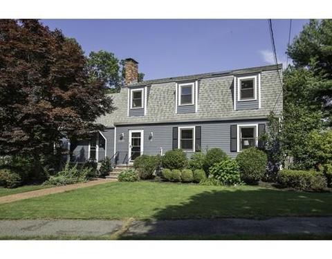 39 Pinecliff Dr, Marblehead, MA 01945 photo 2