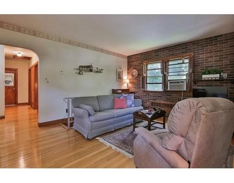 65 Eunice Cir, Wakefield, MA 01880 photo 4