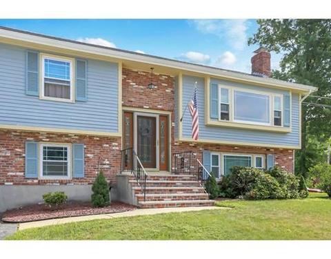 69 Haystack, Reading, MA 01867 photo 1