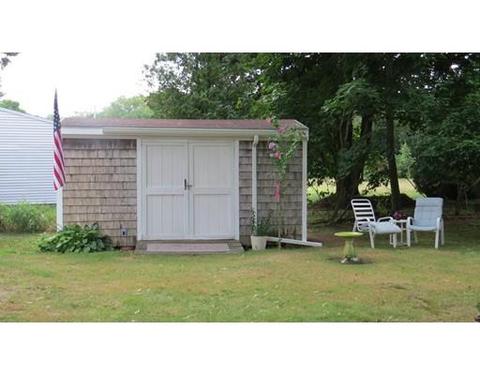 390 Britton St, Raynham, MA 02767 photo 4