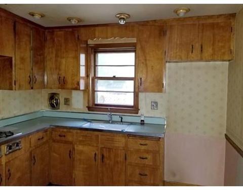 35 Edison Ave, Dedham, MA 02026 photo 5