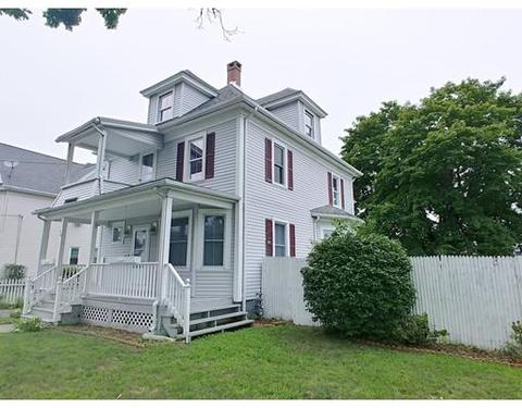 16 Maple Ter, West Springfield, MA 01089 photo 2