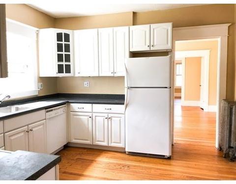 99 Forest Park Ave, Springfield, MA 01108 photo 4