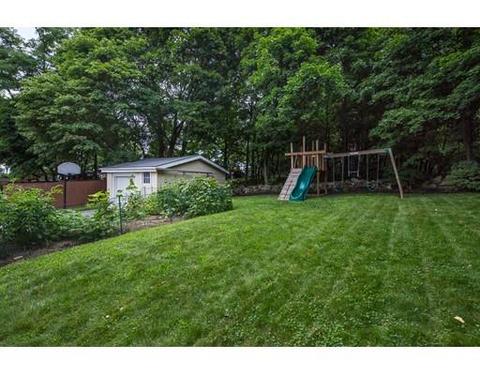 14 Coolidge Ave, Beverly, MA 01915 photo 3
