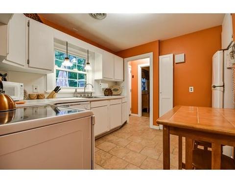 25 Stevens Rd, Framingham, MA 01702 photo 8