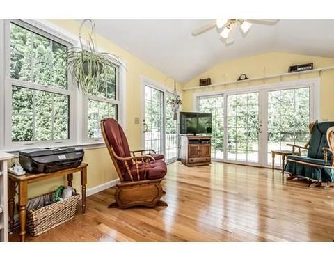 7 Lakeview Cir, Sutton, MA 01590 photo 13