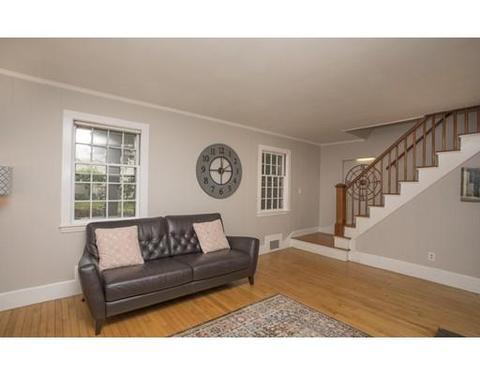 32 Sutcliffe Ave, Canton, MA 02021 photo 8