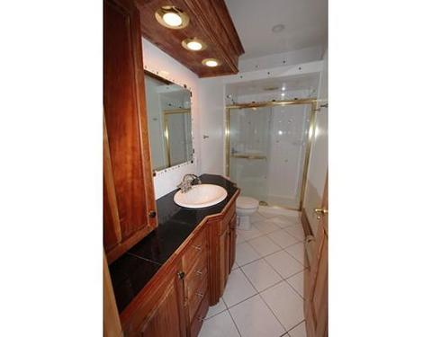 9 Arcadia St, Worcester, MA 01604 photo 8