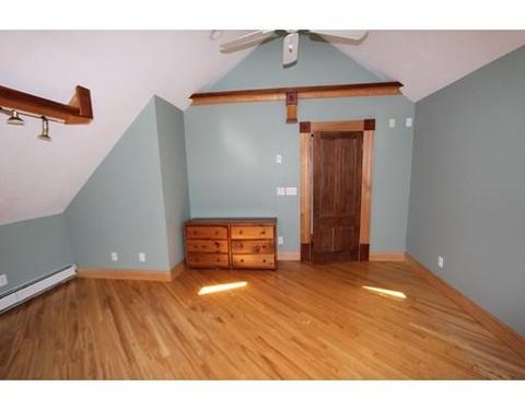 9 Arcadia St, Worcester, MA 01604 photo 18