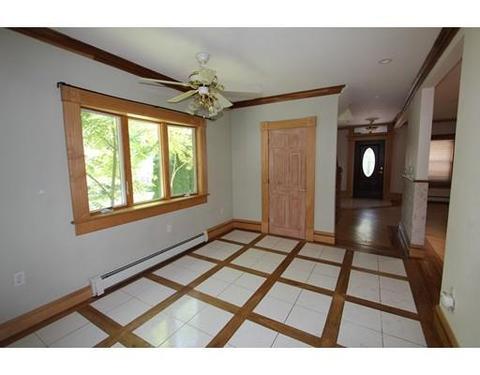 9 Arcadia St, Worcester, MA 01604 photo 9