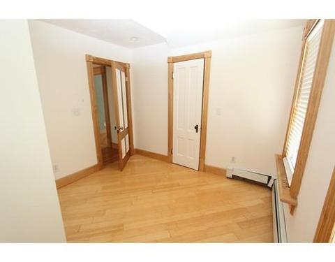 9 Arcadia St, Worcester, MA 01604 photo 21
