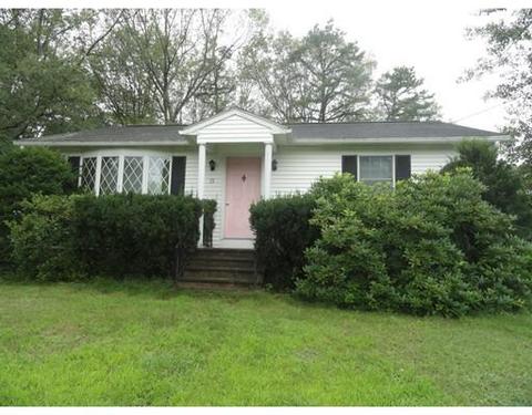 15 Hickory Ln, Webster, MA 01570 photo 1