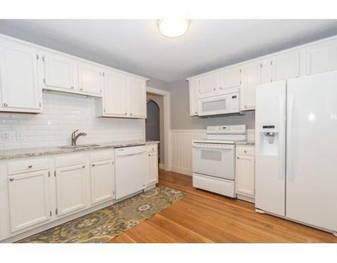 139 Powell Ave, Springfield, MA 01118 photo 3