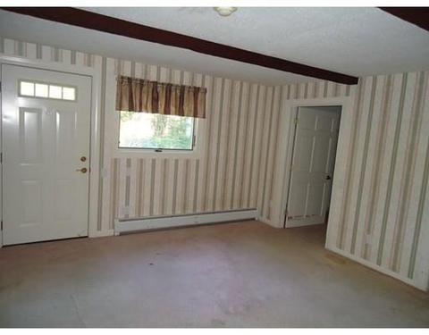 86 E Silver St, Westfield, MA 01085 photo 19
