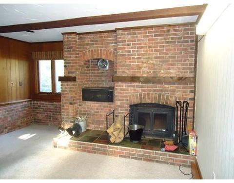 86 E Silver St, Westfield, MA 01085 photo 10