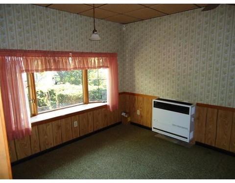 86 E Silver St, Westfield, MA 01085 photo 15