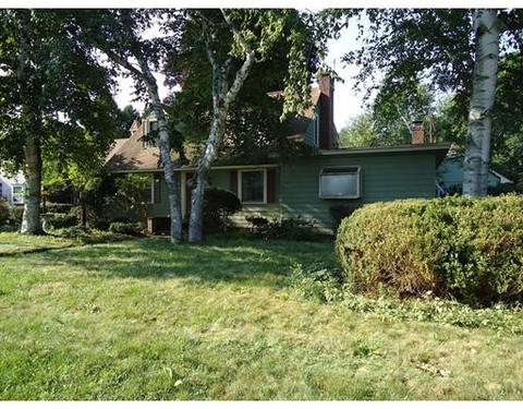 86 E Silver St, Westfield, MA 01085 photo 2