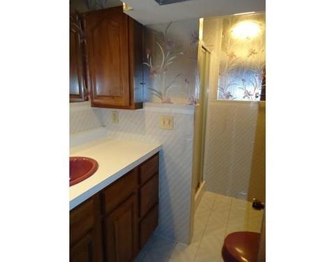 86 E Silver St, Westfield, MA 01085 photo 28