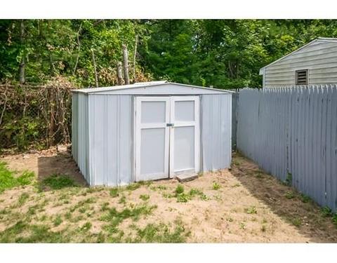 34 E Hill Rd, Springfield, MA 01109 photo 22
