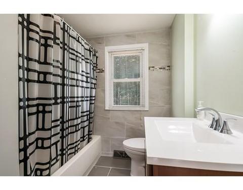 34 E Hill Rd, Springfield, MA 01109 photo 16