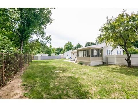 34 E Hill Rd, Springfield, MA 01109 photo 21