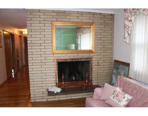27 Ryan Rd, Danvers, MA 01923 photo 5