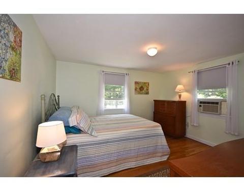 137 Hathaway St, Wareham, MA 02571 photo 9