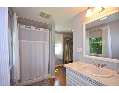 137 Hathaway St, Wareham, MA 02571 photo 8
