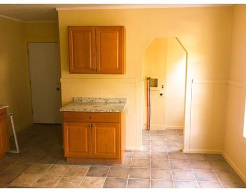 259 Mill St, Springfield, MA 01108 photo 6