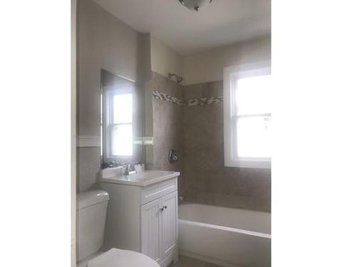 226 Centre St, Springfield, MA 01151 photo 12