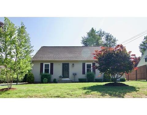 77 Mayflower Rd, Springfield, MA 01118 photo 2