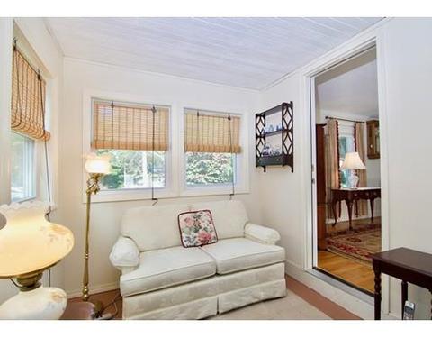 77 Mayflower Rd, Springfield, MA 01118 photo 12