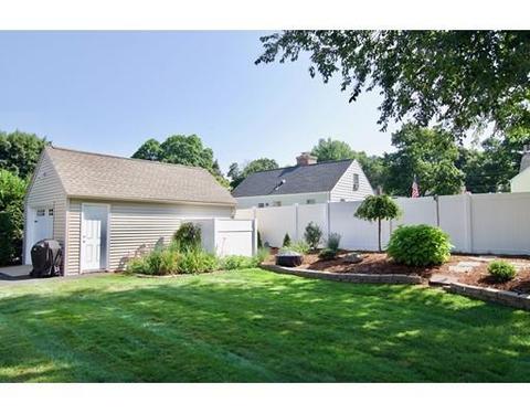 77 Mayflower Rd, Springfield, MA 01118 photo 28