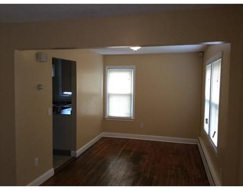 58 Eureka St, Springfield, MA 01104 photo 6
