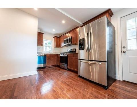 15 Villa Ave, Everett, MA 02149 photo 5