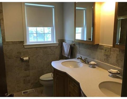 5 Duck Rd, Reading, MA 01867 photo 14