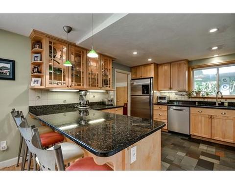 9 Ruth Dr, Framingham, MA 01701 photo 6