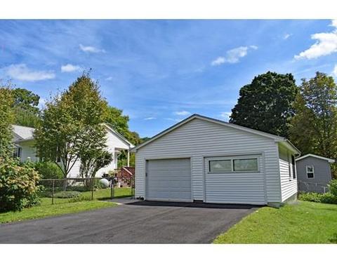 16 Broad St, Easthampton, MA 01027 photo 5