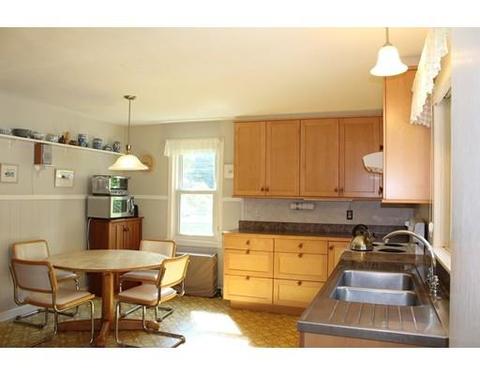 16 Broad St, Easthampton, MA 01027 photo 13
