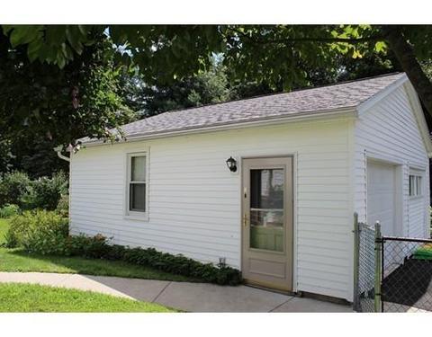 16 Broad St, Easthampton, MA 01027 photo 6