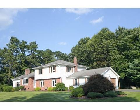 79 Kowal Dr, Chicopee, MA 01020 photo 2