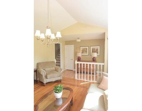 79 Kowal Dr, Chicopee, MA 01020 photo 5