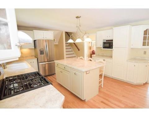 79 Kowal Dr, Chicopee, MA 01020 photo 27