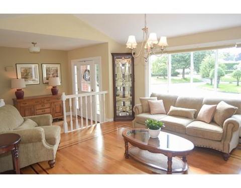 79 Kowal Dr, Chicopee, MA 01020 photo 4