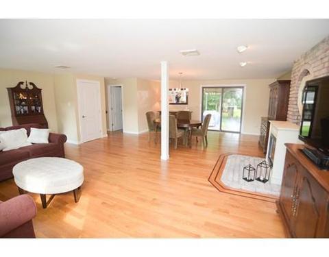 79 Kowal Dr, Chicopee, MA 01020 photo 14