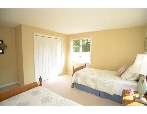 79 Kowal Dr, Chicopee, MA 01020 photo 16
