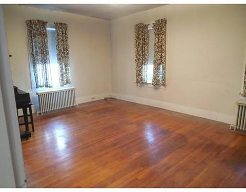 20 Monroe St, Ware, MA 01082 photo 11
