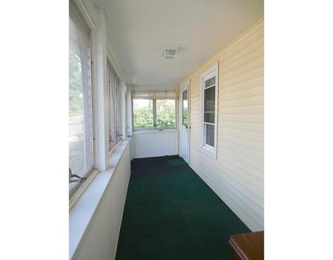 20 Monroe St, Ware, MA 01082 photo 3