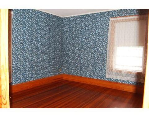 14 Gardner St, Beverly, MA 01915 photo 5